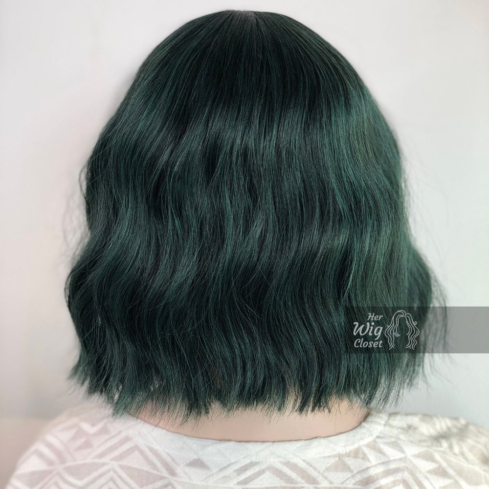 12" Pastel Dark Green Wavy Wig with Bangs |Polaris - Picture 4 of 9